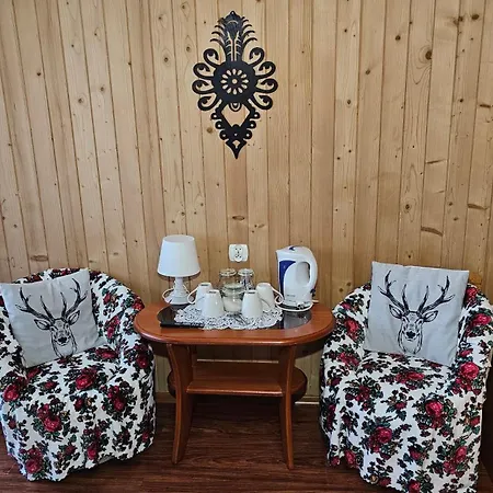 Bukowianski Dworek Gasthof *